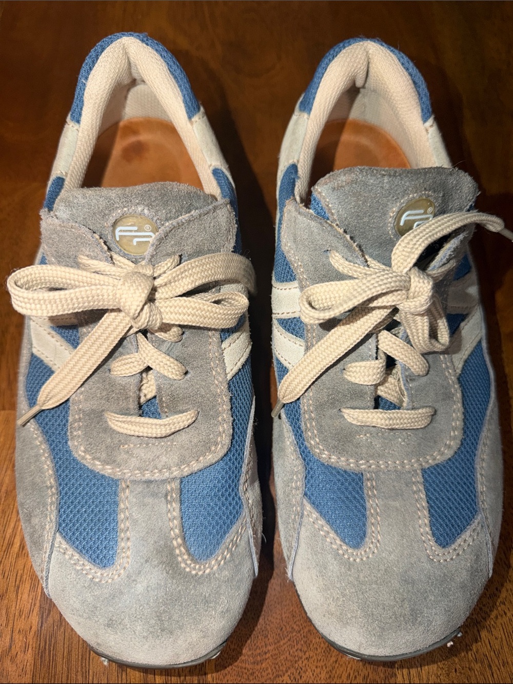 Birkenstock Blue Suede & Mesh Sneakers with Cream Laces 39/250 size USA 8-8.5